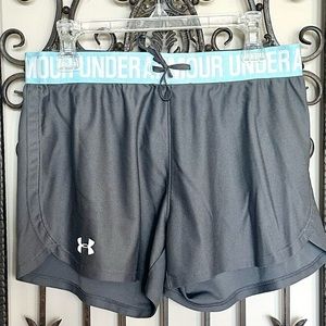 Under Armour Girls’ Athletic Shorts Size XS Like New